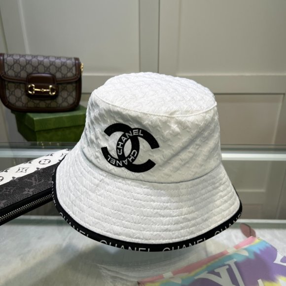 AUTHENTIC CHANEL Hats main image 7